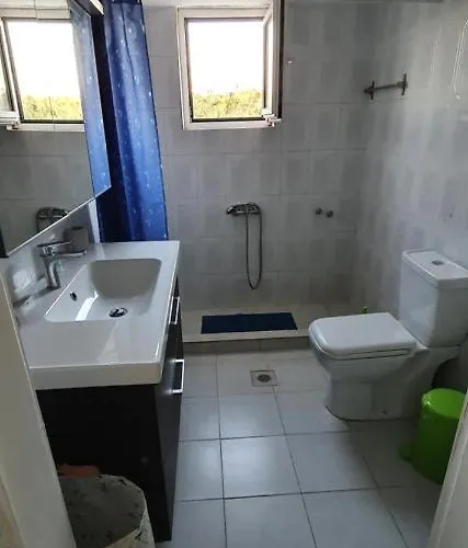 Black Fig Country house