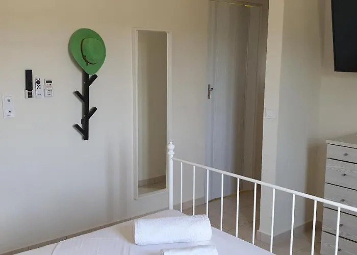 Black Fig * Pollonia