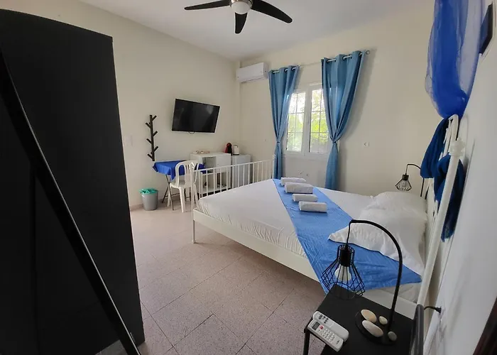 Black Fig Πολλώνια